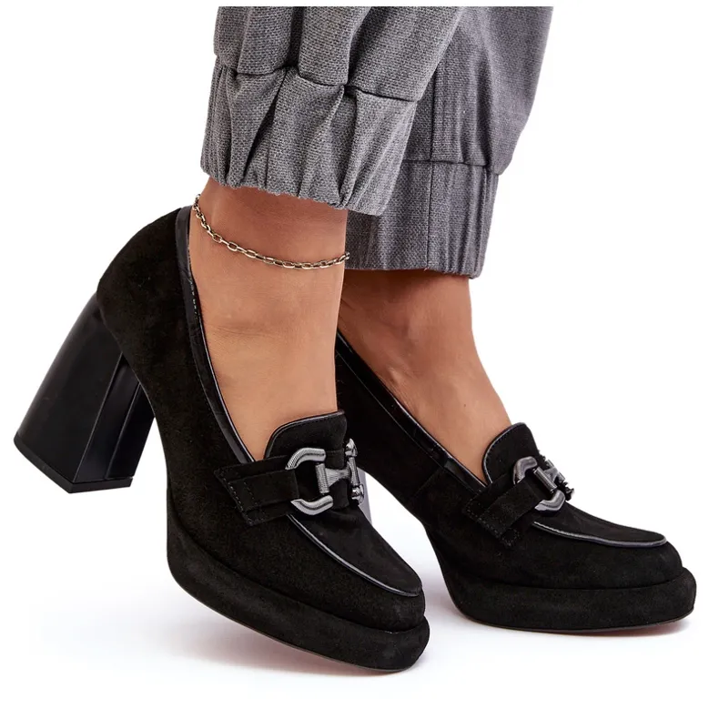 Escarpins en cuir sur un talon haut massif Laura Messi 2706 Noir le noir